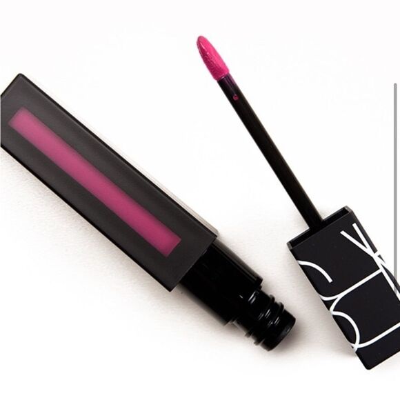 NARS Powermatte Lip Pigment in Give it Up - Picture 4 of 5